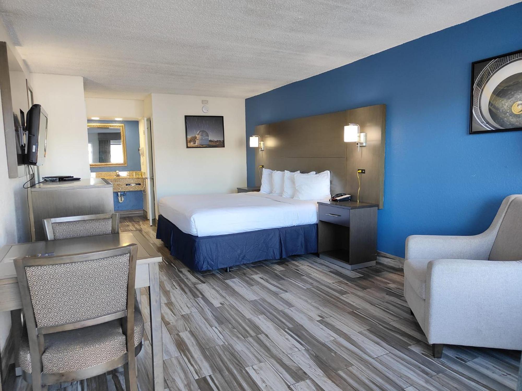 Baymont By Wyndham Orlando East Hotell Alafaya Exteriör bild