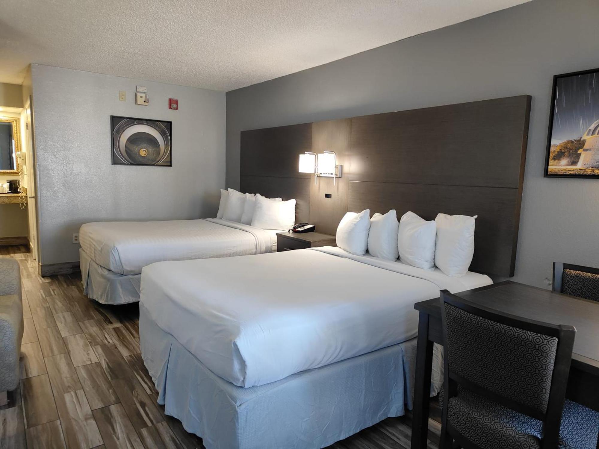 Baymont By Wyndham Orlando East Hotell Alafaya Exteriör bild