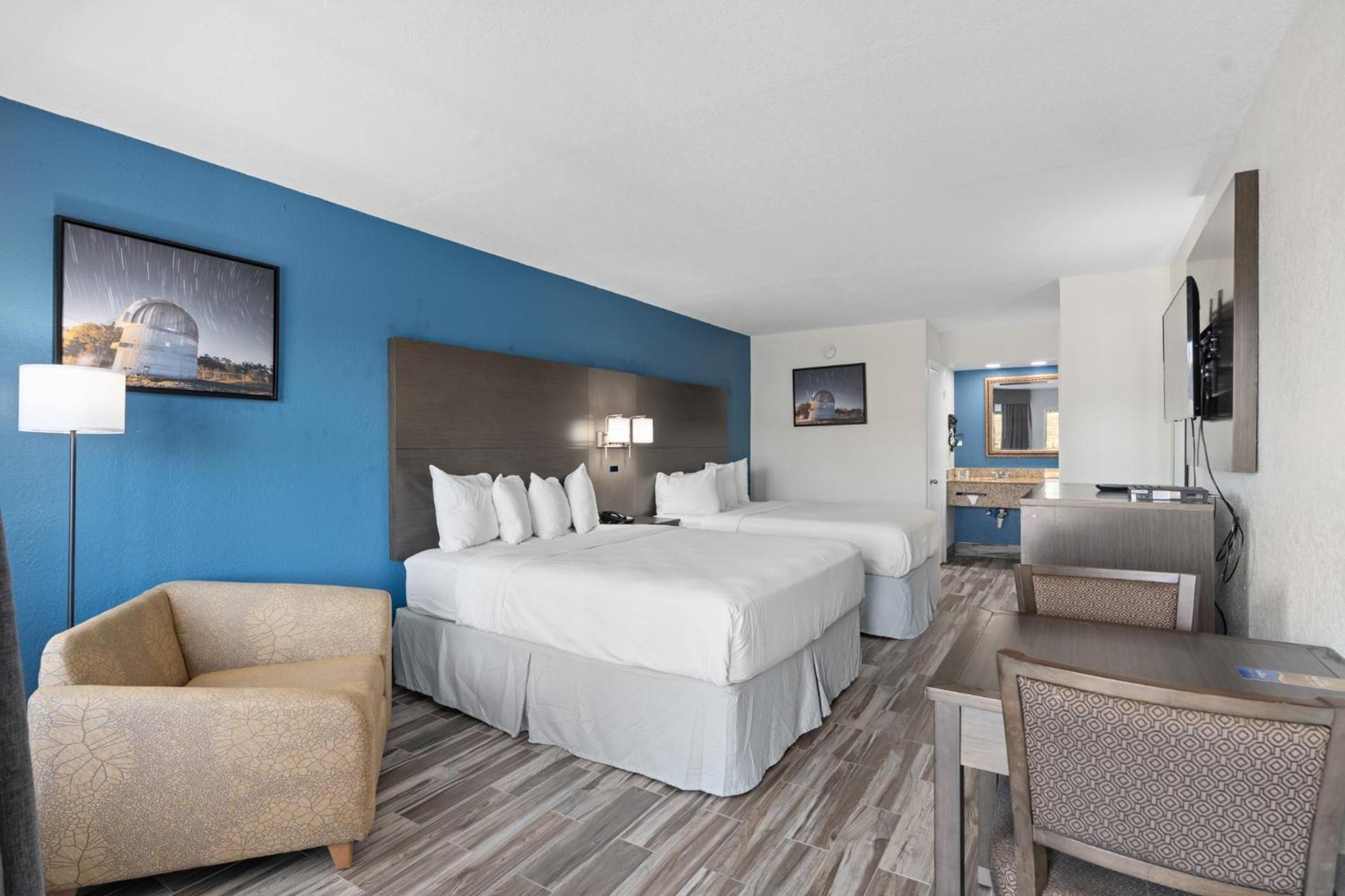Baymont By Wyndham Orlando East Hotell Alafaya Exteriör bild