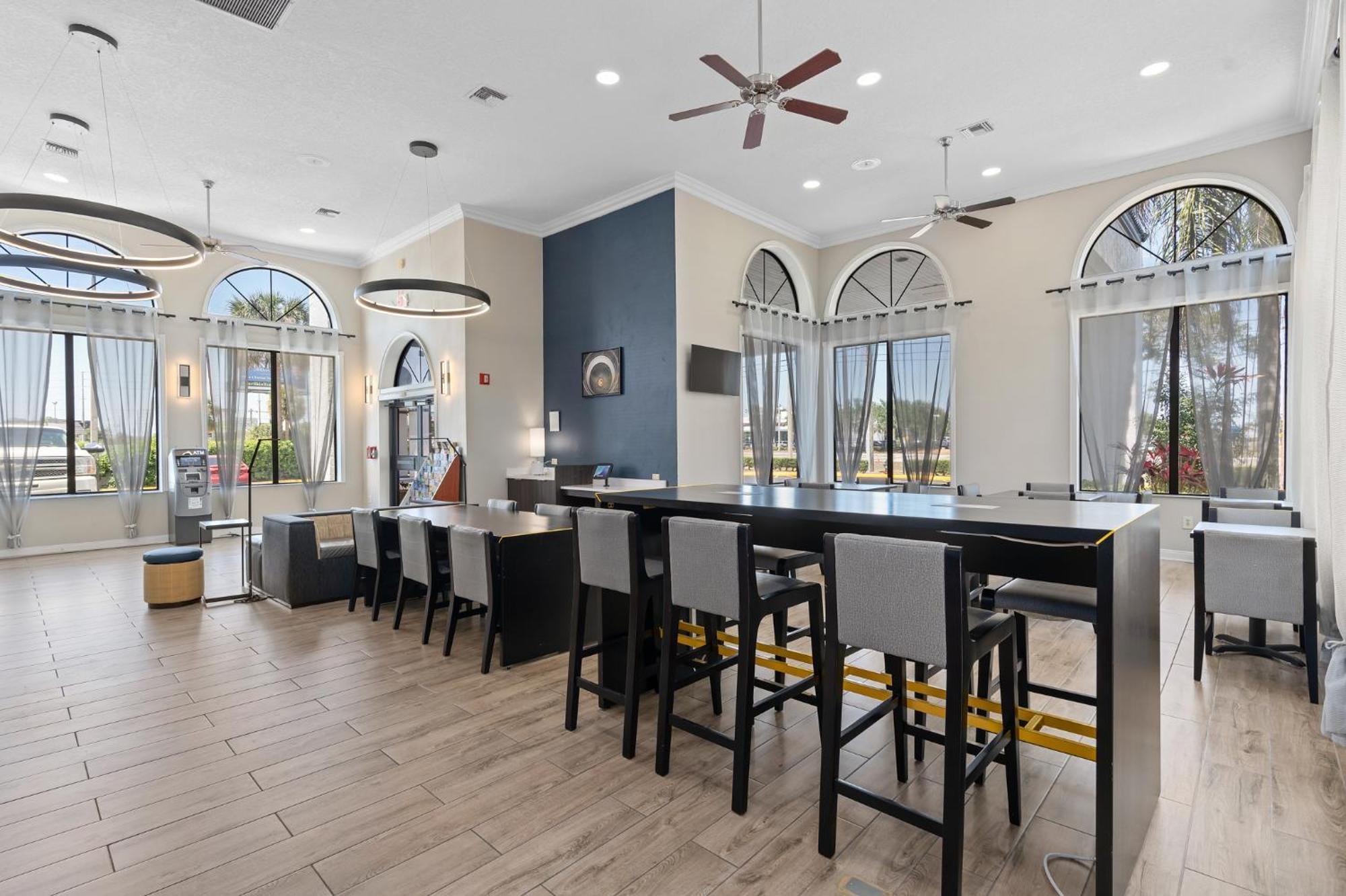 Baymont By Wyndham Orlando East Hotell Alafaya Exteriör bild