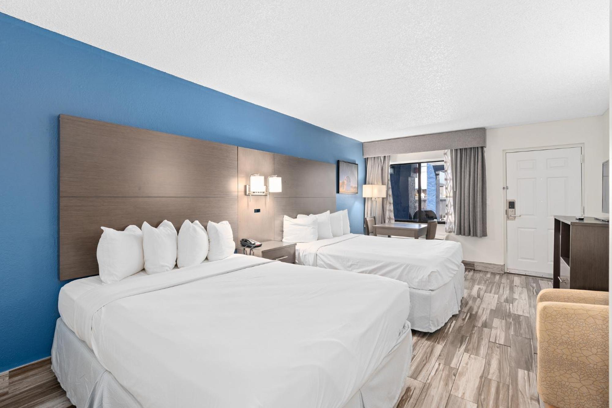 Baymont By Wyndham Orlando East Hotell Alafaya Exteriör bild